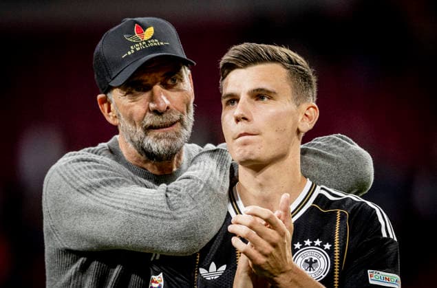 Amsterdam, Netherlands, Germany, September 24, 2026; Coach Jürgen Klopp (GER), Yannik Engelhardt (GER), Netherlands, Germany, Netherlands, Germany, September 24, 2026