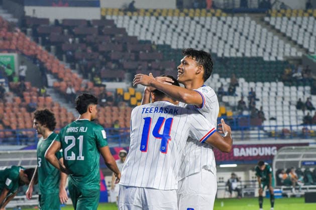 Thailand v Pakistan - FIFA ASEAN CUP 2026 Thai national team, Nationalteam player Poeiphimai Teerasak (center) celebrates after scoring a goal during a match against the Pakistani national team at the 2026 FIFA ASEAN Cup at Si Jalak Harupat Stadium in Bandung, West Java, Indonesia, on September 26, 2026. The Thai national team defeated the Pakistani national team 4-0. BANDUNG West Java Indonesia  Copyright: xKhairizalxMarisx originalFilename:maris-fifaasea260926_npBNs.jpg