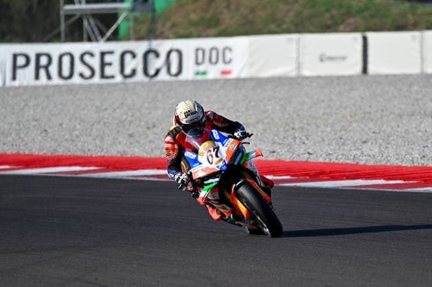 WorldSBK EICMA Italian Round - Friday Alberto Surra of Italy rides for Motocorsa Racing on a Ducati Panigale V4R during the FIM SBK Motul World Championship, WM, Weltmeisterschaft 2026 - Round 10 - EICMA Italian Round Grand Prix at the Cremona International Circuit Angelo Bergamonti in San Martino del Lago, Cremona, Italy, on September 26, 2026. San Martino del Lago Cremona Italy  Copyright: xRobertoxTommasinix originalFilename:tommasini-fimsbkwo260926_npqrS.jpg
