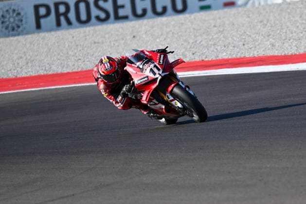 WorldSBK EICMA Italian Round - Friday Nicolo Bulega of Italy rides for Aruba.it Racing - Ducati on a Ducati Panigale V4R during the FIM SBK Motul World Championship, WM, Weltmeisterschaft 2026 - Round 10 - EICMA Italian Round Grand Prix at the Cremona International Circuit Angelo Bergamonti in San Martino del Lago, Cremona, Italy, on September 26, 2026. San Martino del Lago Cremona Italy  Copyright: xRobertoxTommasinix originalFilename:tommasini-fimsbkwo260926_npytD.jpg