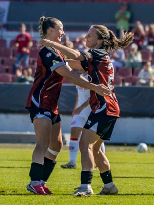 Ingolstadt, Germany, September 26, 2026, 2026–2027 DFB Women’s Cup, First Round: FC Ingolstadt 04 vs. FSV Mainz 05. Pictured from left: Goal scorer Stefanie Reischmann of FCI celebrates her 1–0 goal with Jenny Bayer FCI DFL DFB regulations prohibit any use of photographs as image sequences and or quasi-video ESV Stadion Bayern Copyright: xFotostandx xSchäferx