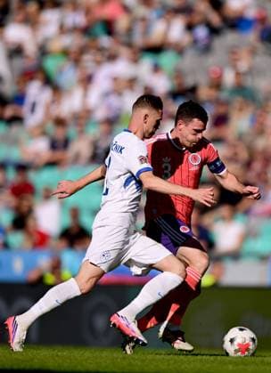 Andy Robertson of Scotland in action against Jan Kamencnik of Slovenia Slovenia v Scotland, UEFA Nations League, Football, Stadion Stozice, Ljubljana, Slovenia - 26 Sep 2026Ljubljana Stadion Stozice Australia  Copyright: xNikolaxKrstic Shutterstockx 17170707ay