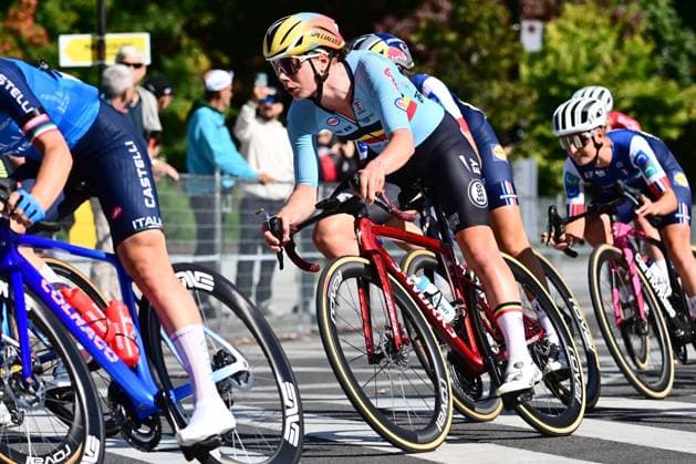 UCI 2026 Road World Championship, WM, Weltmeisterschaft Montreal 26 09 2026 MONTREAL, CANADA - SEPTEMBER 26 : Kopecky Lotte (BEL) during the Women Elite cycling road race of the 2026 UCI Road World Championships 93th edition an UCI World Championships cycling race of 180.1 km with start in Montreal and finish in Montreal on September 26, 2026 in Montreal, Canada, 26 09 2026 Montreal Canada  Copyright: xPeterxDexVoechtx