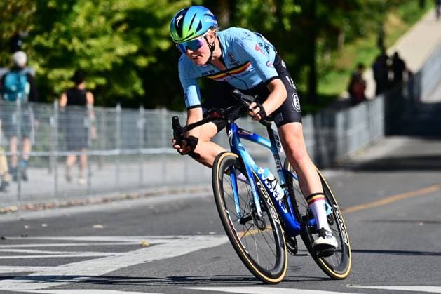 UCI 2026 Road World Championship, WM, Weltmeisterschaft Montreal 26 09 2026 MONTREAL, CANADA - SEPTEMBER 26 : Van De Velde Julie (BEL) during the Women Elite cycling road race of the 2026 UCI Road World Championships 93th edition an UCI World Championships cycling race of 180.1 km with start in Montreal and finish in Montreal on September 26, 2026 in Montreal, Canada, 26 09 2026 Montreal Canada  Copyright: xPeterxDexVoechtx