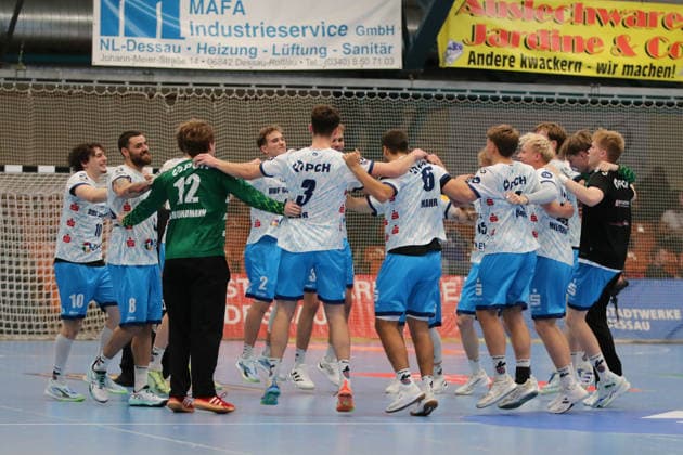 September 26, 2026 Men s Handball 2026–2027 2nd Division Handball Bundesliga, Matchday 5: Dessau Roßlauer HV 06 vs. 1 VfL Potsdam, Anhalt Arena, Dessau. 1 VfL Potsdam celebrates after the final whistle in Dessau. Dessau Roßlau Saxony-Anhalt Germany