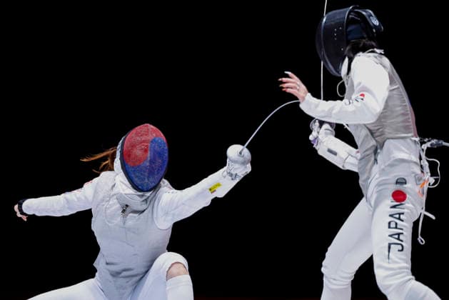 Asian Games Aichi Nagoya 2026 in Nagoya, Japan Team Republic of Korea (L) and Team Japan (R) in action at the 20th Asian Games Aichi Nagoya 2026 women s gold medal fencing match between Republic of Korea VS Japan at the Aichi Sky Expo Hall in Nagoya, Japan, on September 26th, 2026. Nagoya Japan  Copyright: xMatrixxImagesx xSimonxBonnyx