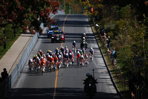 2026 UCI Road World Championships Picture by Vaughn Ridley SWpix.com - 26 09 2026 - Cycling - 2026 UCI Road World Championships - MontrÃ al, Canada - Women Elite Road Race - The peloton Copyright: x xSWpix.comx(t axPhotographyxHubxLtd)xVaughnxRidley SWpix.comx SWP-3521-4075
