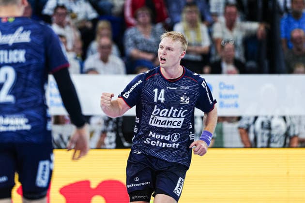 Emil Bergholt celebrates a goal for SG Flensburg Handewitt, 14 GER, THW Kiel vs. SG Flensburg Handewitt, Handball, 1st Bundesliga, Matchday 6, 2026–2027 Season, September 26, 2026 GER, THW Kiel vs. SG Flensburg Handewitt, Handball, 1st Bundesliga, Matchday 6, 2026–2027 Season, September 26, 2026 Kiel Copyright: xEibner-Pressefoto MarcelxvonxFehrnx EP_MFN