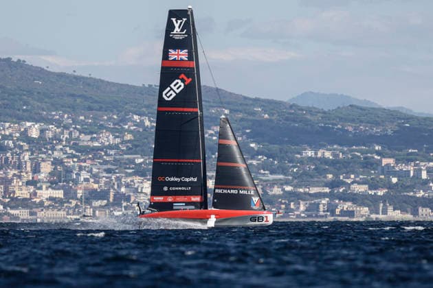 THE LOUIS VUITTON 38TH AMERICA™S CUP PRELIMINARY REGATTA, NAPLES GB1 team competes on the second day of the preliminary regatta for the 38th Louis Vuitton America™s Cup in the Gulf of Naples, Campania, Italy, on September 26, 2026. The Naples preliminary regatta gives the competing teams their first opportunity to test their AC40 one-design yachts ahead of the 38th America™s Cup, which will be held in Naples in 2027. _BPH2892 Copyright: xAntonioxBalascox