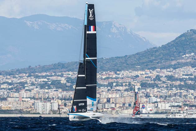 THE LOUIS VUITTON 38TH AMERICA™S CUP PRELIMINARY REGATTA, NAPLES La Roche-Posay Racing Team competes on the second day of the preliminary regatta for the 38th Louis Vuitton America™s Cup in the Gulf of Naples, Campania, Italy, on September 26, 2026. The Naples preliminary regatta gives the competing teams their first opportunity to test their AC40 one-design yachts ahead of the 38th America™s Cup, which will be held in Naples in 2027. _BPH4966 Copyright: xAntonioxBalascox