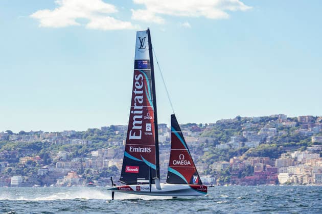 THE LOUIS VUITTON 38TH AMERICA™S CUP PRELIMINARY REGATTA, NAPLES Emirates team New Zeland competes on the first day of the preliminary regatta for the 38th Louis Vuitton America™s Cup in the Gulf of Naples, Campania, Italy, on September 25, 2026. The Naples preliminary regatta gives the competing teams their first opportunity to test their AC40 one-design yachts ahead of the 38th America™s Cup, which will be held in Naples in 2027. ABP13162 Copyright: xAntonioxBalascox