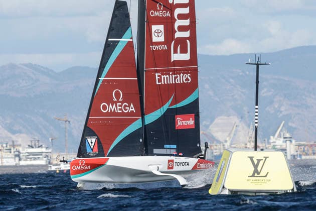THE LOUIS VUITTON 38TH AMERICA™S CUP PRELIMINARY REGATTA, NAPLES Emirates team New Zeland competes on the second day of the preliminary regatta for the 38th Louis Vuitton America™s Cup in the Gulf of Naples, Campania, Italy, on September 26, 2026. The Naples preliminary regatta gives the competing teams their first opportunity to test their AC40 one-design yachts ahead of the 38th America™s Cup, which will be held in Naples in 2027. _BPH4617 Copyright: xAntonioxBalascox