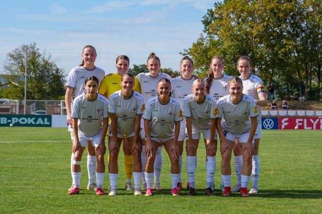 September 25, 2026, Soccer, 1st Round of the 2026–2027 DFB Women’s Cup, SG 99 Andernach vs. SC Freiburg The starting lineup for SG 99 Andernach Back row, from left: Malou Müller, Elena Bläser, Carolin Schraa, Leonie Krump, Ina Keller, captain Vanessa Zilligen; front row, from left: Narjiss Ahamad, Mia Trombin, Rinesa Alija, Isabel Pfeiffer, and Marlene Ganßer