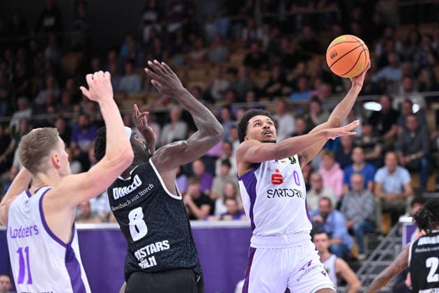 BG Göttingen vs. RheinStars Cologne, September 26, 2026, Göttingen Basketball, Men s 2nd Bundesliga, ProA, BG Göttingen vs. RheinStars Cologne, Sparkassen Arena, Nils Owen Schmitz, BG Göttingen, Göttingen, Lower Saxony, Germany