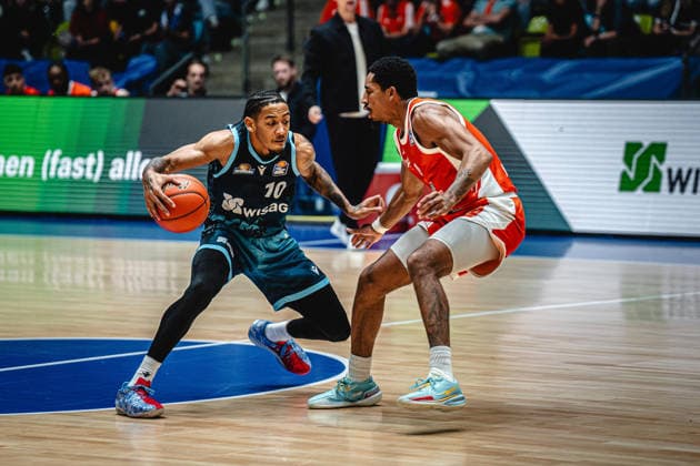 September 26, 2026, xhfmx, easyCredit BBL Bundesliga Basketball, Frankfurt Skyliners vs. Rasta Vechta, Judah Mintz (Skyliners Frankfurt), Nelson Weidemann (Rasta Vechta), Frankfurt am Main