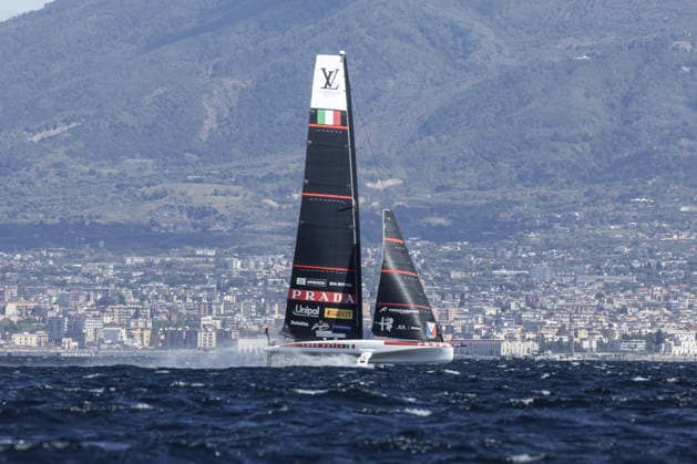 OTHER - Sailing - The Louis Vuitton 38th America s Cup Preliminary Regatta in Naples Photo by IPA ABACAPRESS.COM89001249 - Team Luna Rossa competes on the second day of the preliminary regatta for the 38th Louis Vuitton America s Cup in the Gulf of Naples, Campania, Italy, on September 26, 2026. The Naples preliminary regatta gives the competing teams their first opportunity to test their AC40 one-design yachts ahead of the 38th America s Cup, which will be held in Naples in 2027. Napoli Italy  Copyright: xIPAxSport ABACAx