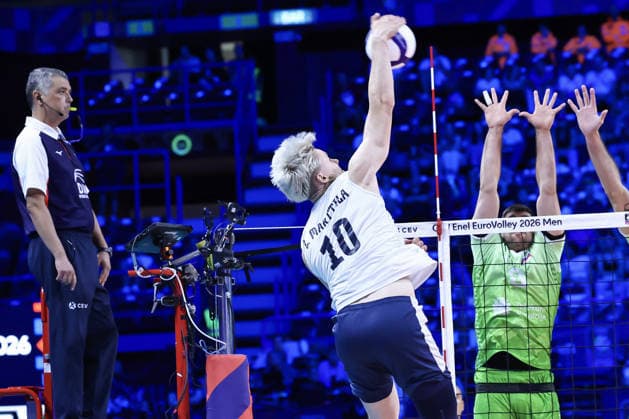 VOLLEYBALL - CEV Eurovolley Men - Eurovolley 2026 - Bronze Medal Match - Finland vs. Slovenia Photo by IPA ABACAPRESS.COM89001431 - Attack by 10 Luka Marttila (Finland) during the bronze medal match of the CEV Enel EuroVolley 2026 between Slovenia and Finland at the Unipol Forum in Milan, Italy, on September 26, 2026, during EuroVolley 2026 - Bronze Medal Match - Finland vs. Slovenia, CEV EuroVolley Men s match in Assago (MI), Italy, September 26, 2026 Assago (MI) Italy  Copyright: xIPAxSport ABACAx