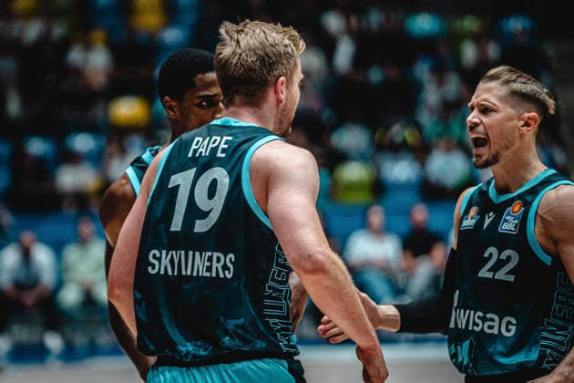 September 26, 2026, xhfmx, easyCredit BBL Bundesliga Basketball, Frankfurt Skyliners vs. Rasta Vechta, Till Pape (Skyliners Frankfurt), William Christmas (Skyliners Frankfurt), Thomas Klepeisz (Skyliners Frankfurt), Frankfurt am Main