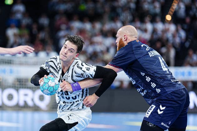 Domen Makuc, THW Kiel, 35; Arnar Freyr Arnarsson, SG Flensburg Handewitt, 41 (GER); THW Kiel vs. SG Flensburg Handewitt, Handball, 1st Bundesliga, Matchday 6, 2026–2027 Season, September 26, 2026 GER, THW Kiel vs. SG Flensburg Handewitt, Handball, 1st Bundesliga, Matchday 6, 2026–2027 Season, September 26, 2026 Kiel Copyright: xEibner-Pressefoto MarcelxvonxFehrnx EP_MFN