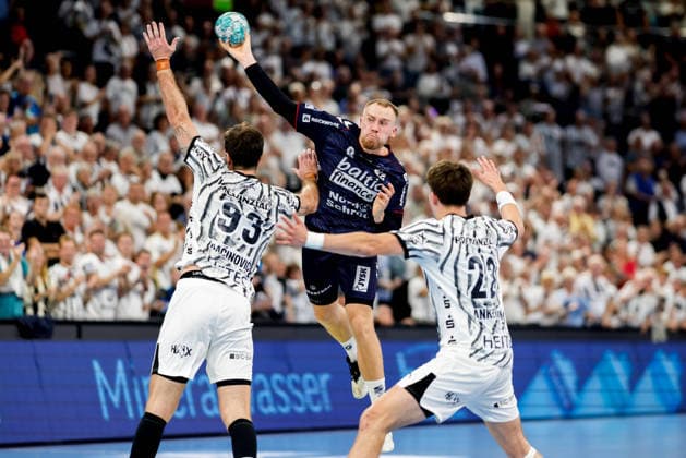 Kiel, September 26, 2026; Handball, 2026–27 Bundesliga 1, THW Kiel vs. SG Flensburg-Handewitt; Veron Nacinovic (THW Kiel), 93; Simon Pytlick (SG Flensburg-Handewitt), 2; Rasmus Ankermann (THW Kiel), 22