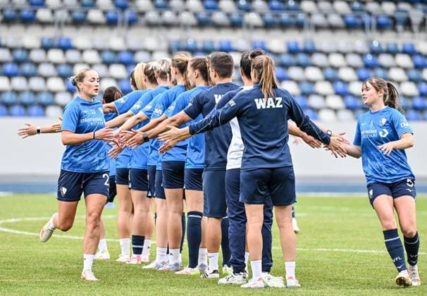 Women s Soccer DFB Cup 1st Round: VfL Bochum vs. SV Werder Bremen ** FOR EDITORIAL USE ONLY ** EDITORIAL USE ONLY ** p VfL Bochum, in blue, will play against SV Werder Bremen, in pink, on Saturday, September 26, 2026, in the Women s Soccer DFB Cup main round at Lohrheide Stadium in Bochum, Germany (North Rhine-Westphalia, Bochum). Copyright VladimirxWegener Copyright: VladimirxWegener doc87rt5x5yyt1ncsqyre9 ,EDITORIAL USE ONLY Copyright: VladimirxWegener