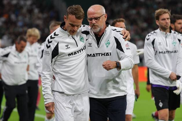 September 26, 2026, Soccer, FBL Men, Friendly Match, 100 Years of the Weserstadion, Werder Legends vs. Real Madrid Legends 2026, Werder Legends vs. Real Madrid Leyendas, Halftime, 2–2, Christian Groß, Christian Gross, Werder Legends and Coach Thomas Schaaf, Werder Legends, Photo: nordphoto GmbH, Tauchnitz, Bremen, Weserstadion, Bremen, Germany Copyright: xnordphotoxGmbHx xTauchnitzx