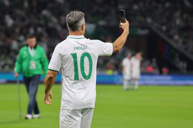 September 26, 2026, Soccer, FBL Men, Friendly Match, 100 Years of Weserstadion, Werder Legends 2026 Showdown, Werder Legends vs. Real Madrid Leyendas Feature Highlights Diego Werder Legends on a Video Call Live Streaming Photo nordphoto GmbH Tauchnitz Bremen Weserstadion Bremen Germany Copyright: xnordphotoxGmbHx xTauchnitzx