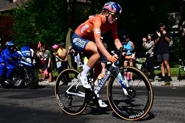 UCI 2026 Road World Championship, WM, Weltmeisterschaft Montreal 26 09 2026 MONTREAL, CANADA - SEPTEMBER 26 : Vollering Demi (NED) during the Women Elite cycling road race of the 2026 UCI Road World Championships 93th edition an UCI World Championships cycling race of 180.1 km with start in Montreal and finish in Montreal on September 26, 2026 in Montreal, Canada, 26 09 2026 Montreal Canada  Copyright: xPeterxDexVoechtx