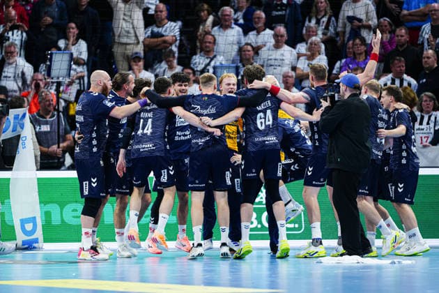 SG Flensburg Handewitt Celebrates After a Tie at the End of the Game GER, THW Kiel vs. SG Flensburg Handewitt, Handball, 1st Bundesliga, Matchday 6, 2026–2027 Season, September 26, 2026 GER, THW Kiel vs. SG Flensburg Handewitt, Handball, 1st Bundesliga, Matchday 6, 2026–2027 Season, September 26, 2026 Kiel Copyright: xEibner-Pressefoto MarcelxvonxFehrnx EP_MFN