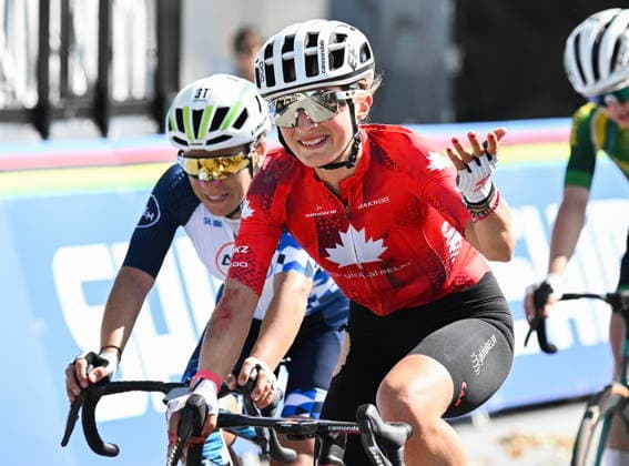 September 26, 2026, Montreal, Pq, CANADA: Magdeleine Vallieres Mill, of Canada, gestures to fans during the women s elite road race at the UCI Road World Championships cycling event in Montreal on Saturday, Sept. 26, 2026. Canada News - September 26, 2026  - ZUMAc35_ 20260926_zaf_c35_009 Copyright: xGrahamxHughesx