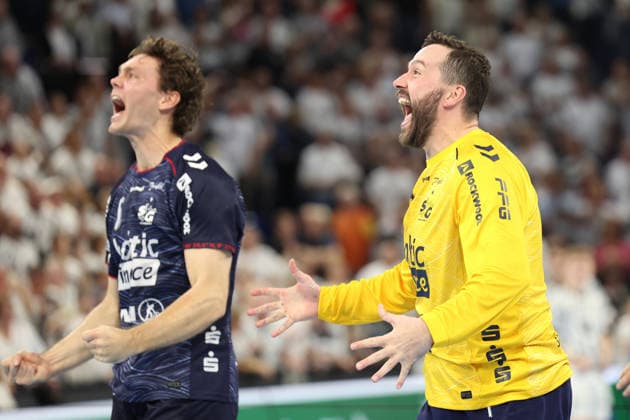 September 26, 2026, xBHAx, Handball, Opel HBL, 2026–2027 Season, 1st HBL, THW Kiel vs. SG Flensburg-Handewitt, Merkur Ostseehalle: Niclas Kirkelökke (SG Flensburg-Handewitt, 5) and Benjamin Buric (SG Flensburg-Handewitt, 1) celebrate. Schleswig-Holstein, Deutschkand