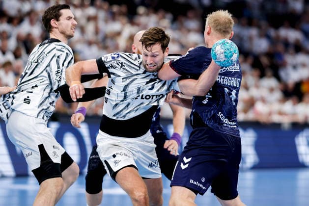 Kiel, September 26, 2026; Handball, 2026–27 Bundesliga 1, THW Kiel vs. SG Flensburg-Handewitt; Harald Reinkind (THW Kiel), 6; Emil Siersbaek Bergholt (SG Flensburg-Handewitt), 14