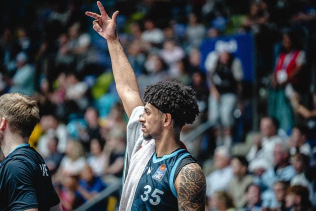 September 26, 2026, xhfmx, easyCredit BBL Bundesliga Basketball, Frankfurt Skyliners vs. Rasta Vechta, Roman Bedime, Skyliners Frankfurt celebrates a 3-pointer, Frankfurt am Main