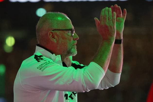 September 26, 2026, Soccer, FBL Men, Friendly Match, 100 Years of Weserstadion, Werder Legends 2026 Showdown, Werder Legends vs. Real Madrid Leyendas, End of the Match, Final Score, Coach Thomas Schaaf, Werder Legends, Photo by nordphoto GmbH, Tauchnitz, Bremen, Weserstadion, Bremen, Germany Copyright: xnordphotoxGmbHx xTauchnitzx