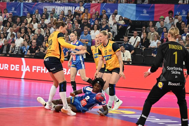 Handball : France v Suede - Match Amical 26 09 2926 NOCANDY Meline of France during the friendly match between France and Sweden at LDLC Arena on September 26, 2026 in Lyon, France LYONFrance  Copyright: xMouradxAllilix