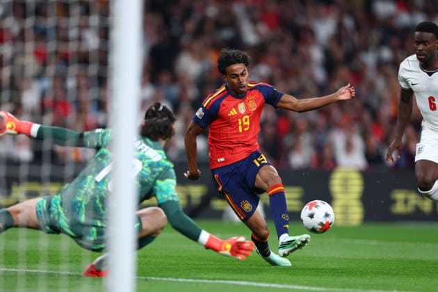 London, England, 26th September 2026. Lamine Yamal of Spain scores to make it 1-0 during the England vs Spain UEFA Nations League match at Wembley Stadium, London. Picture credit should read: Paul Terry Sportimage EDITORIAL USE ONLY. No use with unauthorised audio, video, data, fixture lists, club league logos or live services. Online in-match use limited to 120 images, no video emulation. No use in betting, games or single club league player publications. SPI_022_PT_England_Spain SPI-5020-0021