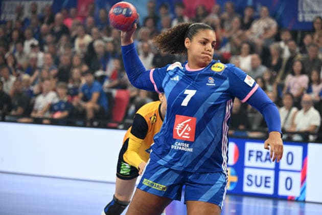 Handball : France v Suede - Match Amical 26 09 2926 BOUKTIT Sarah of France during the friendly match between France and Sweden at LDLC Arena on September 26, 2026 in Lyon, France LYONFrance  Copyright: xMouradxAllilix