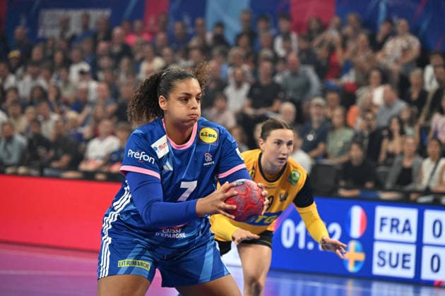 Handball : France v Suede - Match Amical 26 09 2926 BOUKTIT Sarah of France during the friendly match between France and Sweden at LDLC Arena on September 26, 2026 in Lyon, France LYONFrance  Copyright: xMouradxAllilix
