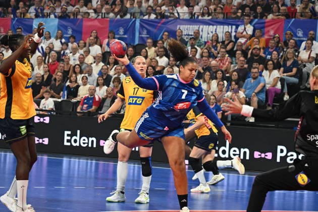 Handball : France v Suede - Match Amical 26 09 2926 BOUKTIT Sarah of France during the friendly match between France and Sweden at LDLC Arena on September 26, 2026 in Lyon, France LYONFrance  Copyright: xMouradxAllilix