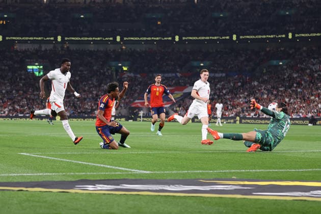 England gegen Spanien, 26. September 2026, London – UEFA Nations League: England gegen Spanien – Lamine Yamal aus Spanien erzielt das erste Tor. Foto: Jacques Feeney – Abseits – London, Großbritannien  Copyright: xJacquesxFeeneyx xOffsidexOffside
