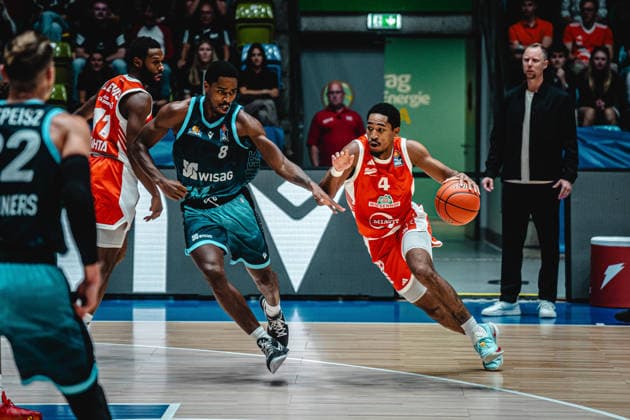 September 26, 2026, xhfmx, easyCredit BBL Bundesliga Basketball, Frankfurt Skyliners vs. Rasta Vechta, William Christmas (Skyliners Frankfurt) vs. Armaan Franklin (Rasta Vechta), Frankfurt am Main