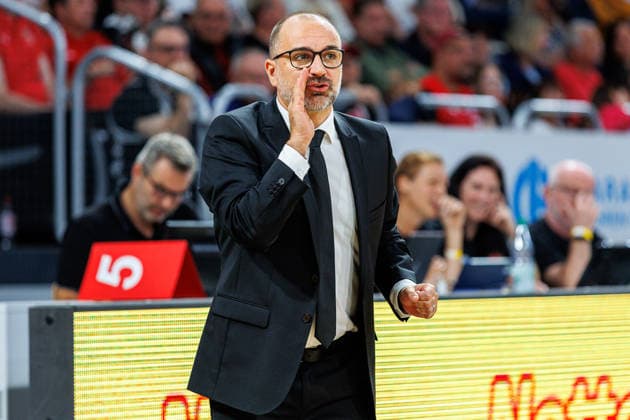 Carles Duran Ortega, MHP Riesen Ludwigsburg, Coach, single image, single photo, portrait, BMA365 Bamberg Baskets vs. MHP RIESEN Ludwigsburg, basketball, easyCredit BBL, Matchday 3, September 26, 2026 BMA365 Bamberg Baskets vs. MHP RIESEN Ludwigsburg, basketball, easyCredit BBL, Matchday 3, September 26, 2026 Bamberg Copyright: xEibner-Pressefoto G.xSantemizx EP_EER