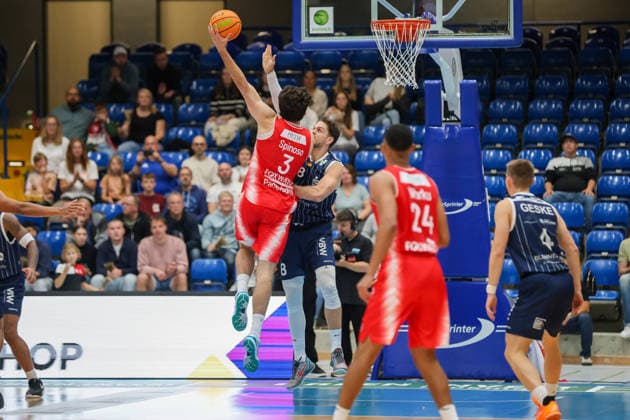 GER, Paderborn Baskets vs. VfL SparkassenStars Bochum, Basketball, ProA, Matchday 1, 2026–2027 Season, September 26, 2026, Kilian Dietz VfL SparkassenStars Bochum GER, Paderborn Baskets vs. VfL SparkassenStars Bochum, Basketball, ProA, Matchday 1, 2026–2027 Season, September 26, 2026 Paderborn Baskets Copyright: xEibner-Pressefoto JavadxMohammadpourx EP_JMR