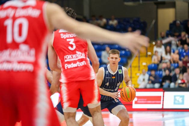 GER, Paderborn Baskets vs. VfL SparkassenStars Bochum, Basketball, ProA, Matchday 1, 2026–2027 Season, September 26, 2026, Niklas Geske, VfL SparkassenStars Bochum, GER, Paderborn Baskets vs. VfL SparkassenStars Bochum, Basketball, ProA, Matchday 1, 2026–2027 Season, September 26, 2026, Paderborn Baskets Copyright: xEibner-Pressefoto JavadxMohammadpourx EP_JMR