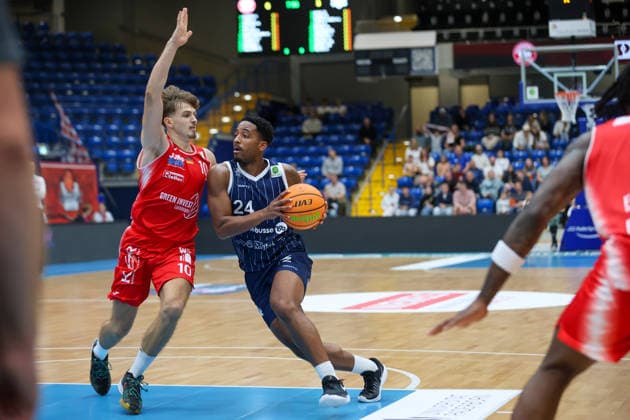 GER, Paderborn Baskets vs. VfL SparkassenStars Bochum, Basketball, ProA, Matchday 1, 2026–2027 Season, September 26, 2026, JaMonta Black, VfL SparkassenStars Bochum, GER, Paderborn Baskets vs. VfL SparkassenStars Bochum, Basketball, ProA, Matchday 1, 2026–2027 Season, September 26, 2026, Paderborn Baskets Copyright: xEibner-Pressefoto JavadxMohammadpourx EP_JMR