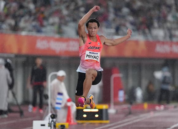 (260926) -- NAGOYA, Sept. 26, 2026 -- Miyao Manato of Japan competes during the men s triple jump final of Athletics at the 20th Asian Games Aichi-Nagoya 2026 in Nagoya, Japan, Sept. 26, 2026. ) (SP)JAPAN-NAGOYA-ASIAN GAMES-ATHLETICS-MEN S TRIPLE JUMP FINAL JiaxYuchen 