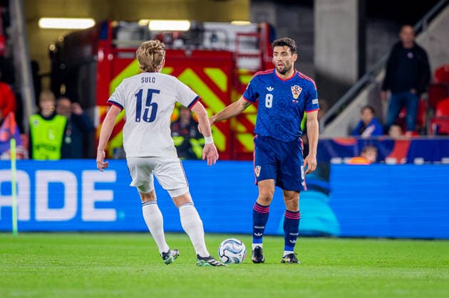 CZECHIA - CROATIA Pavel Sulc of Czechia and Olympique Lyonnais and Mateo Kovacic of Croatia and Manchester City during UEFA Nations League - League A - Group A3 - Matchday 1 - football match between Czechia and Croatia. Fortuna Arena, Eden, Stadion, Prague, Czechia September 26, 2026. Photo by Branislav Racko Copyright: xx 080A9094