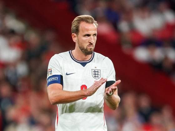 Harry Kane of England claps England v Spain, UEFA Nations League 2026 27 Group A3, Football, Wembley Stadium, London, UK, 26 09 2026 - 26 Sep 2026London Wembley Stadium England United Kingdom  Copyright: xHanc WiredxPhotos Shutterstockx 17171296r