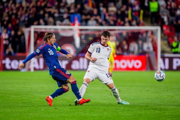 CZECHIA - CROATIA Lukas Ambros of Czechia and RSC Anderlecht and Luka Modric of Croatia and AC Milan during UEFA Nations League - League A - Group A3 - Matchday 1 - football match between Czechia and Croatia. Fortuna Arena, Eden, Stadion, Prague, Czechia September 26, 2026. Photo by Branislav Racko Copyright: xx 080A8927