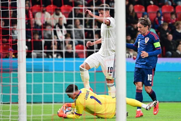 L-R goalkeeper Dominik Livakovic (CRO), Adam Hlozek (CZE) and Luka Modric (CRO) in action during the UEFA Nations League, A3 group 1st round match: Czechia vs Croatia, in Prague, Czech Republic, on September 26, 2026. (CTKxPhoto MichalxKamaryt) CTKPhotoP2026092606356  CTKPhotoP2026092606356